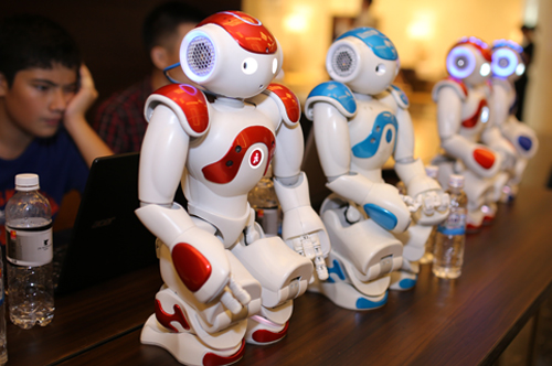 [Robot]                       Robot lần đầu được ứng dụng trong giáo dục tại Việt Nam                                     768