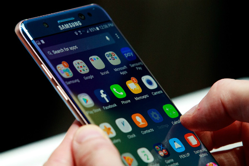 [Samsung]                       Galaxy Note 7 qua mặt iPhone 6s Plus về thời lượng pin                                     752